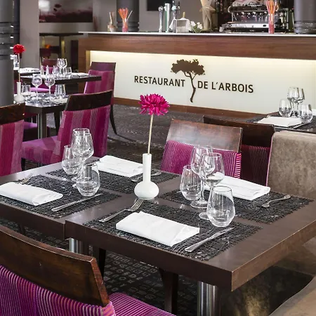 Mercure La Duranne Gare Tgv 4* Экс-ан-Прованс